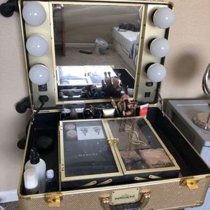 Vanity impressions travel vanity gold!